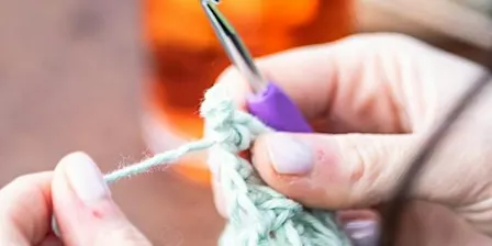 APERITIVO CREATIVO: MAGLIA, RICAMO E CROCHET