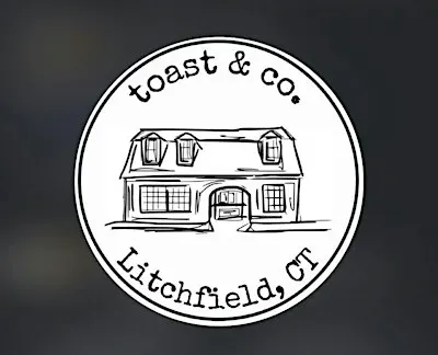 Candle Making Class at Toast & Co