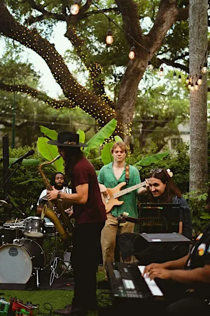 Front Lawn Performance