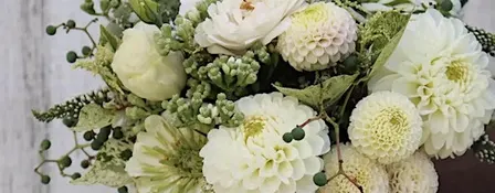 Handtied/Dahlia Bouquet Class