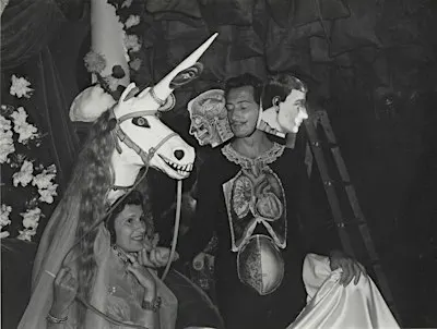 HALLOWEEKEND AT TSCHÜSS