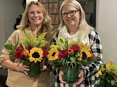 Fresh Thanksgiving Centerpiece Workshop | Barrett's Alehouse - Bridgewater