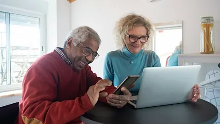 Become a Peer Digital Mentor - FREE Training