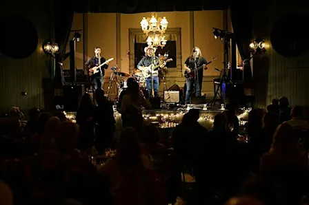 Country Honk with special guest Mike Stinson