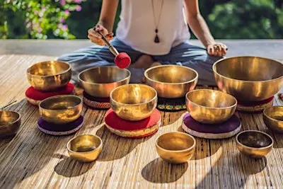 Singing Bowl Practitioner Training