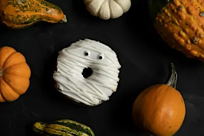 Sac Baking Club: Boos and Bakes!