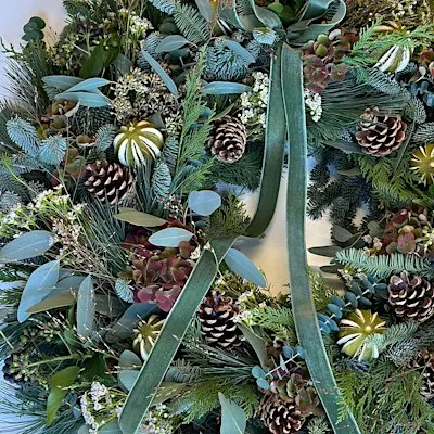 A Luxury Christmas Wreath-Making Experience (pm)