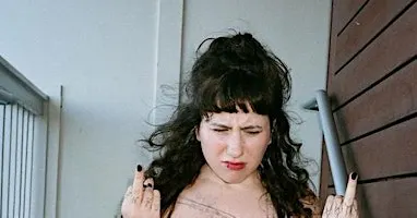 Karly Hartzman (Solo)
