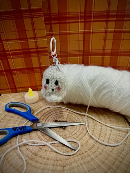 Boo-ginner Crochet: Make Your First Little Ghost!-Mapunapuna