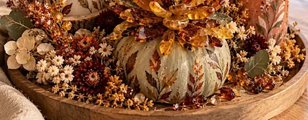 SIP & CRAFT A FALL CENTERPIECE AT MOCHAPOINT COFFEE