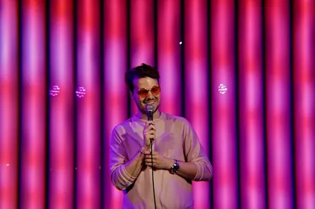 HOLIDAY VIBES STAND UP COMEDY SHOW! ft. Clay Horwitz (CBS, Amazon Prime)