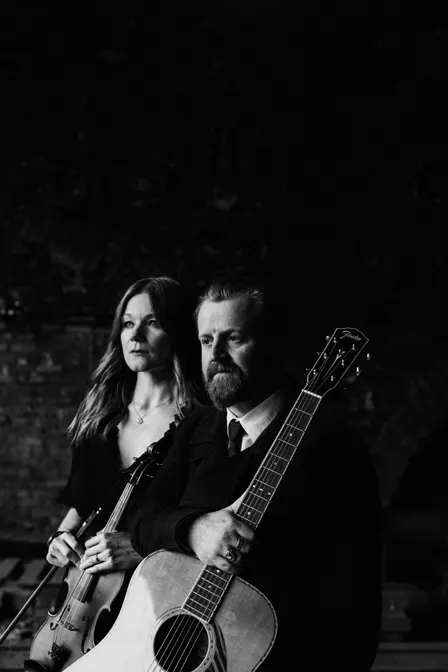 Acoustic Evening with Rachel Hill and Elizabeth & Jameson