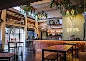 Thursday night bars - South Melbourne Surprises