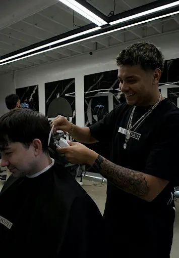 Mod Cut Class- Jonathan - Modern Image