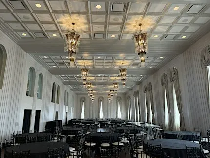 TFA MUSIC OF THE NIGHT: Architecture After Dark with Tulsa Opera