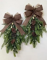 DIY Holiday Swag at Elicit Brewing Co. Fairfield