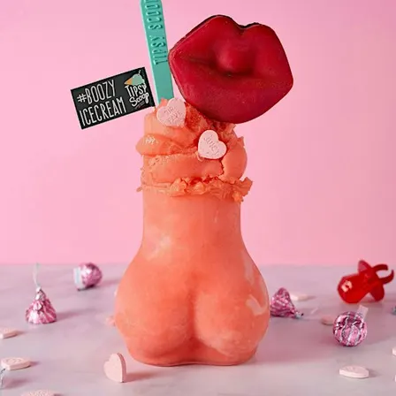 Paint 'N Sip at Tipsy Scoop - Love at First Brush