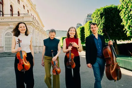 INEO QUARTET EN SOLSTON STUDIO