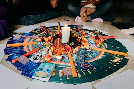 Lunar circle