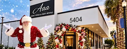 Santa in Pasco visits Main Street