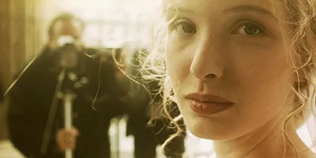 TRE COLORI: FILM BIANCO