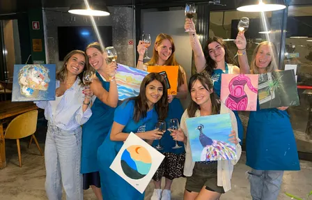 Paint & Unlimited Wine Night in Lisbon: Easel Escape