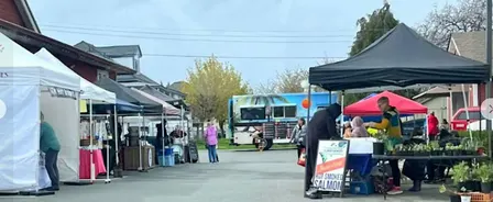 Omaha Thanksgiving Market & Holiday Festival