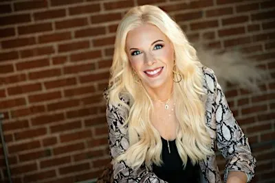 An Evening of Alignment & Abundance with Stefani Seek