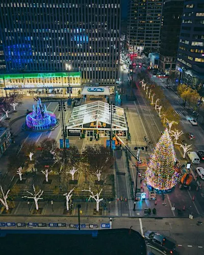 Art On Vine: Black Friday Holiday Market Village at Light Up the Square