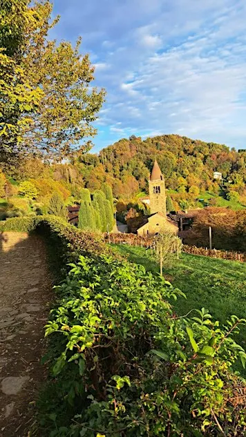 Tour dell' Abbazia di Sant' Egidio in Fontanella