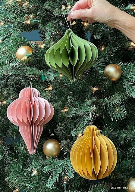 Workshop decoratieve kersthanger maken