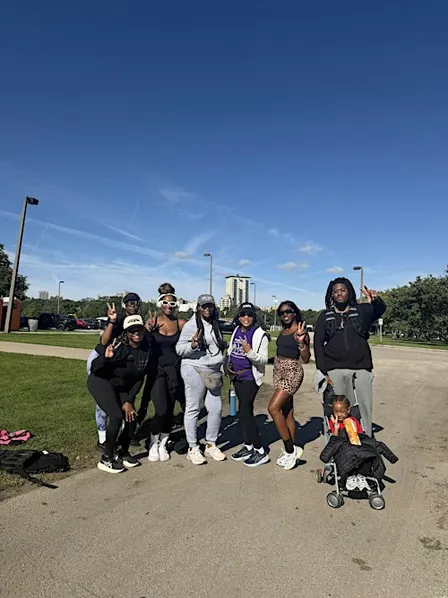 Glow R&B Walk