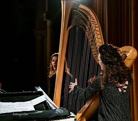 SINT jORISCONCERT DOOR DUO JOURNEYERS