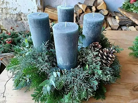 Adventkranzbinden