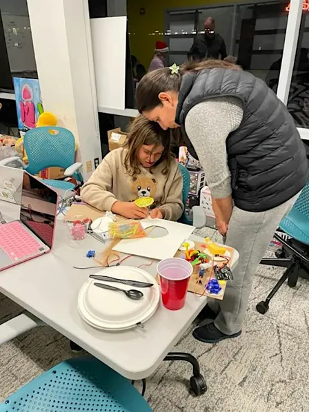 Parent/Guardian and Child Robotic Arts and Crafts