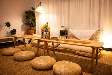 Night Tea Bar on Fridays