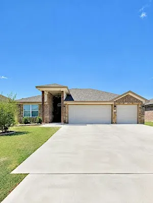 The Belton Gem: Open House at 2652 Cowgirl Trail