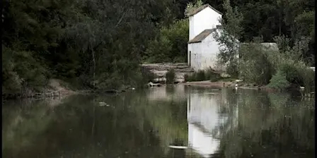 Visita nocturna a los  molinos de Alcalá bajo la luz de la luna