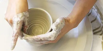 8Wk Beginners Pottery Throwing Wheel Course Monday September 28th 6.45-9pm