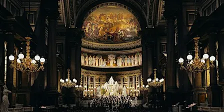 Boléro de Ravel/ Casse Noisette / Le Lac des Cygnes / L’Arlésienne de Bizet