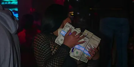 SEXY STRIPPER SATURDAYS @ONYX W/ DJ SMEEZO 470.231.9913