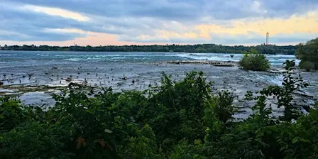 Goat Island Sunset Saunter
