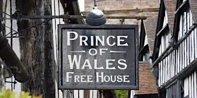 Comedy on the Cobbles - Funny in Fall