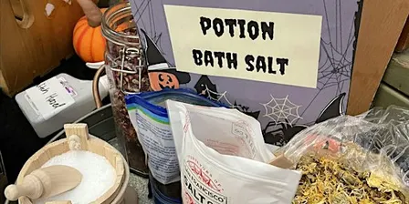 Mad Science Workshop: Make Cauldron Bath Bomb, Spooky Soap & Potion AGE 5+