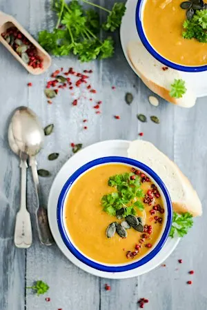 The Art of Soup-Making Part 1: Clear Soups