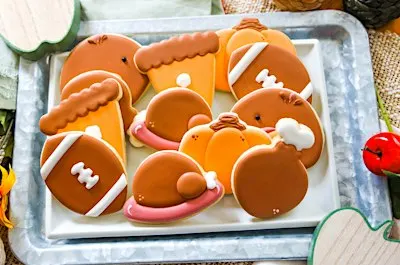 Thanksgiving Sugar Cookie Decorating Class (BYOB)