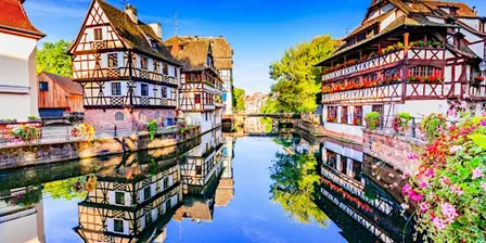 Crack the codes of Strasbourg with our thrilling outdoor escape game!