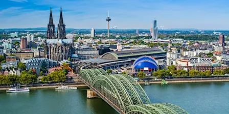 Discover Cologne’s treasures with a scavenger hunt by World City Trail!