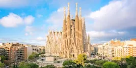 Uncover Barcelona’s hidden gems with a scavenger hunt by World City Trail!