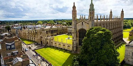 Uncover Cambridge’s secrets with a thrilling escape game!